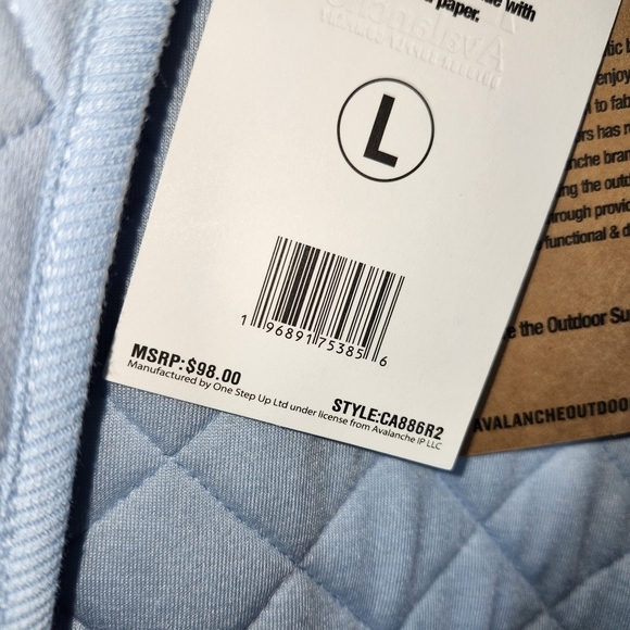 NWT AVALANCHE Women's Light Blue Quilted Jacket - Picture 4 of 5